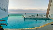 Your own pool above the sky